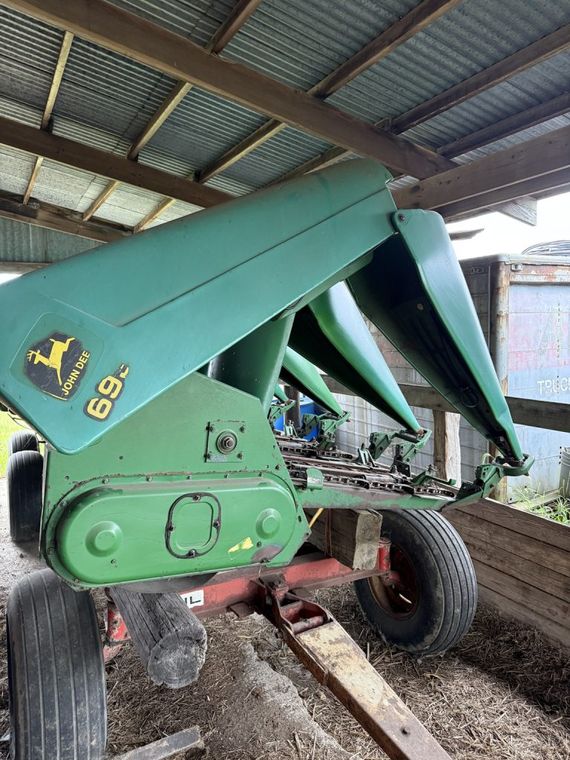 1994 John Deere 693