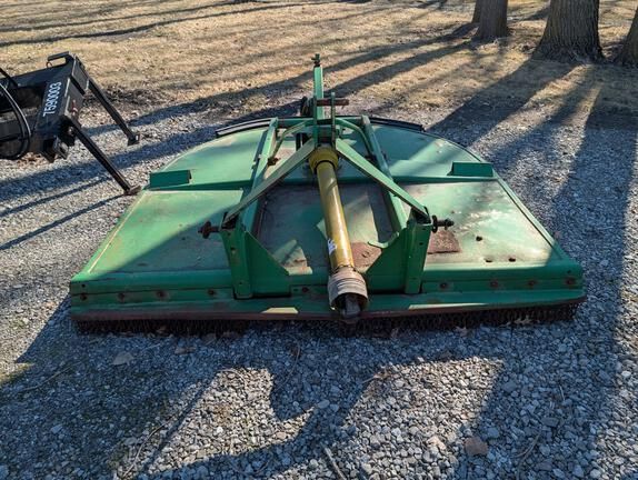 2000 John Deere 709