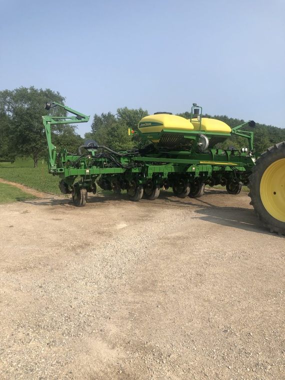 2004 John Deere 1790