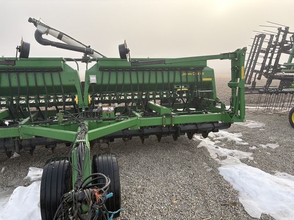 2005 John Deere 1590