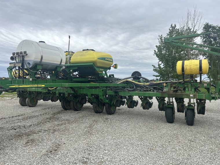 2005 John Deere 1790