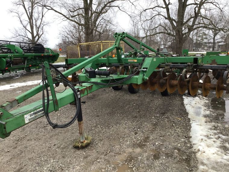 2006 John Deere 512