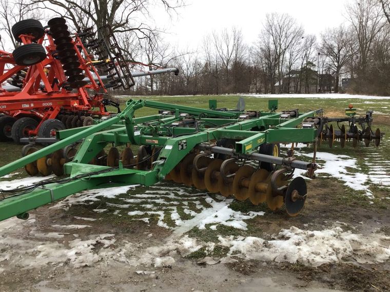 2006 John Deere 512