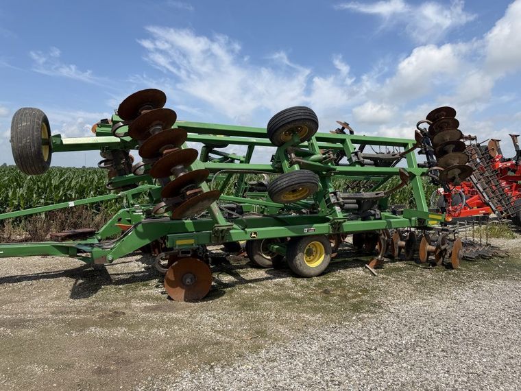 2008 John Deere 512