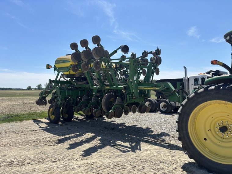 2009 John Deere 1790
