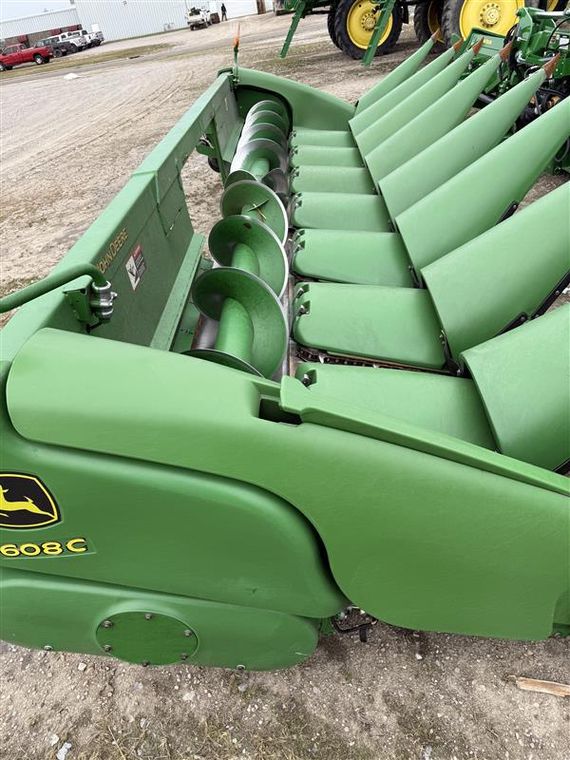 2009 John Deere 608C