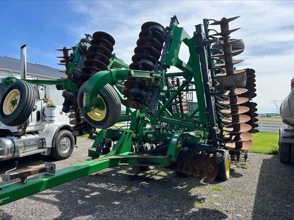 2013 John Deere 2623VT
