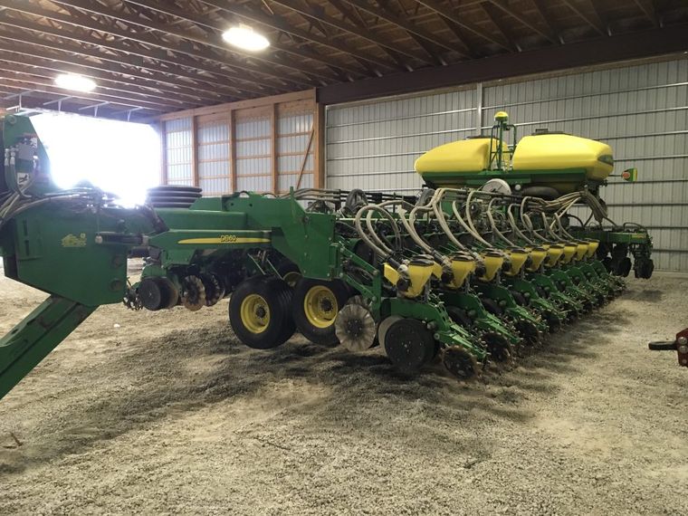 2014 John Deere DB60