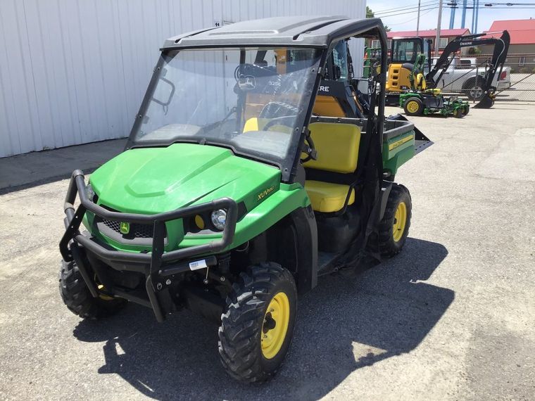 2014 John Deere XUV 550 GREEN