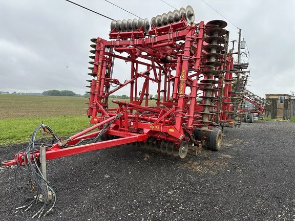 2014 Sunflower 6433