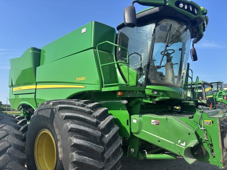 2015 John Deere S680