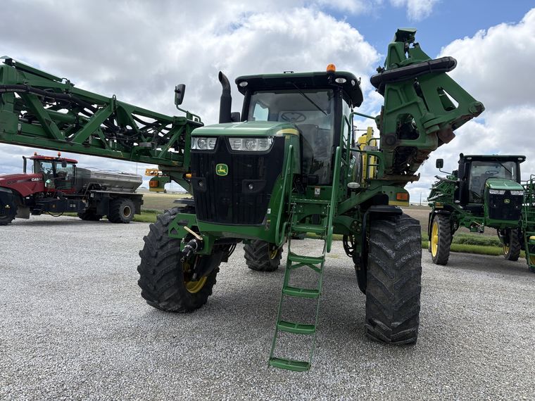 2016 John Deere R4038