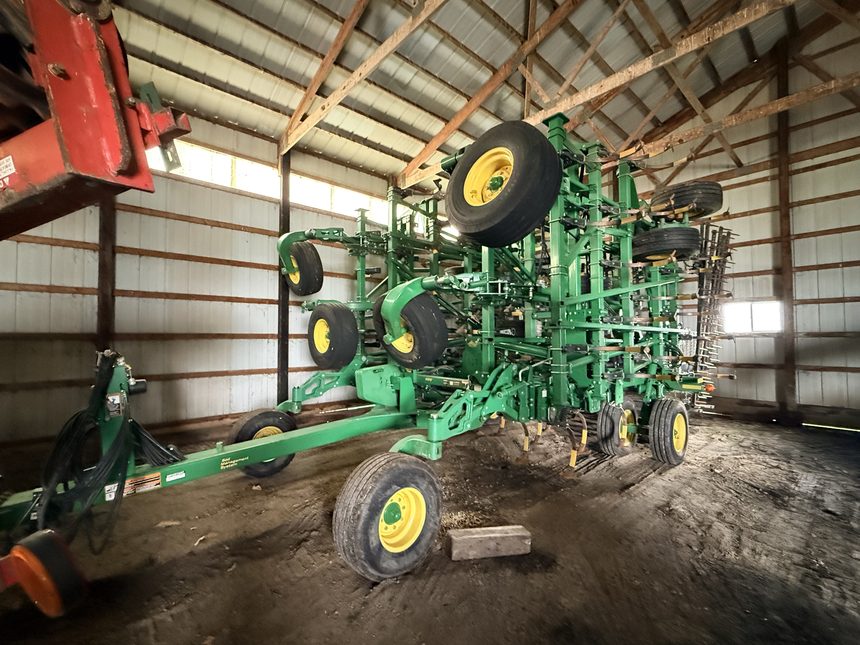 2018 John Deere 2230FH