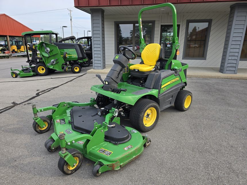 2019 John Deere 1570