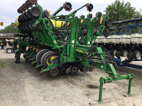 2019 John Deere 1795