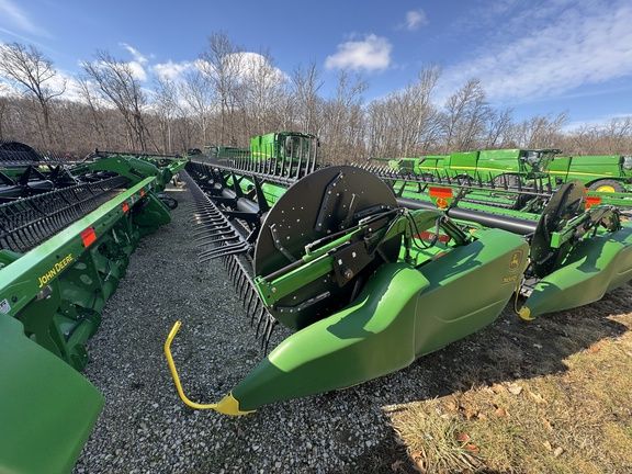 2019 John Deere 745FD