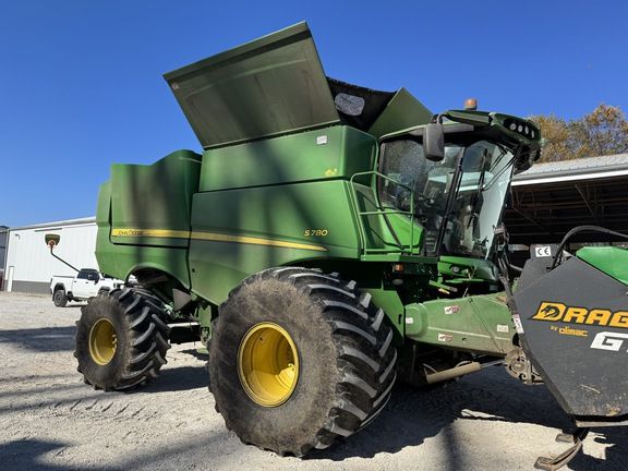 2019 John Deere S780