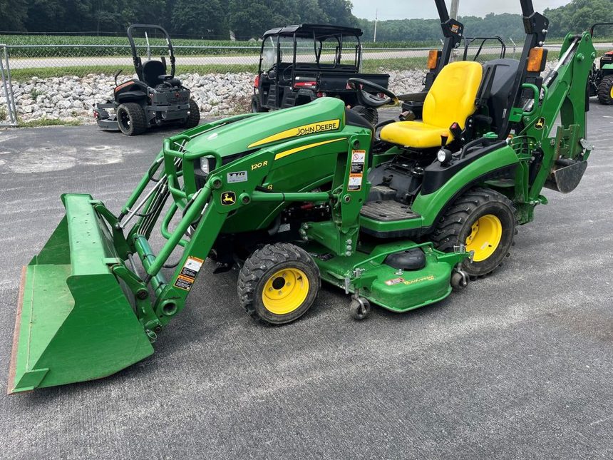 2020 John Deere 1025R
