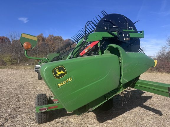 2020 John Deere 740FD