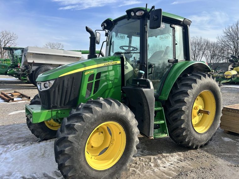 2021 John Deere 6110M
