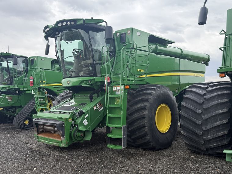 2021 John Deere S780