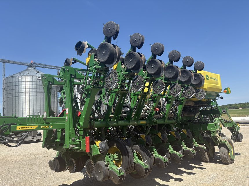 2022 John Deere 1795