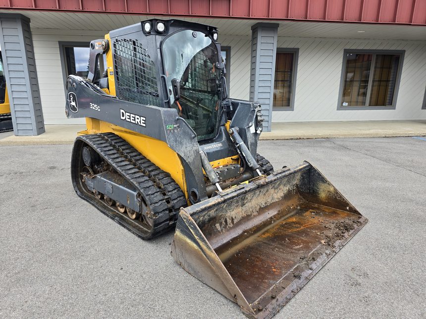 2022 John Deere 325G