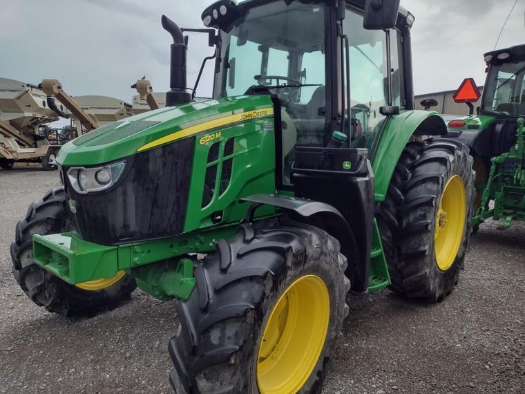 2022 John Deere 6120M