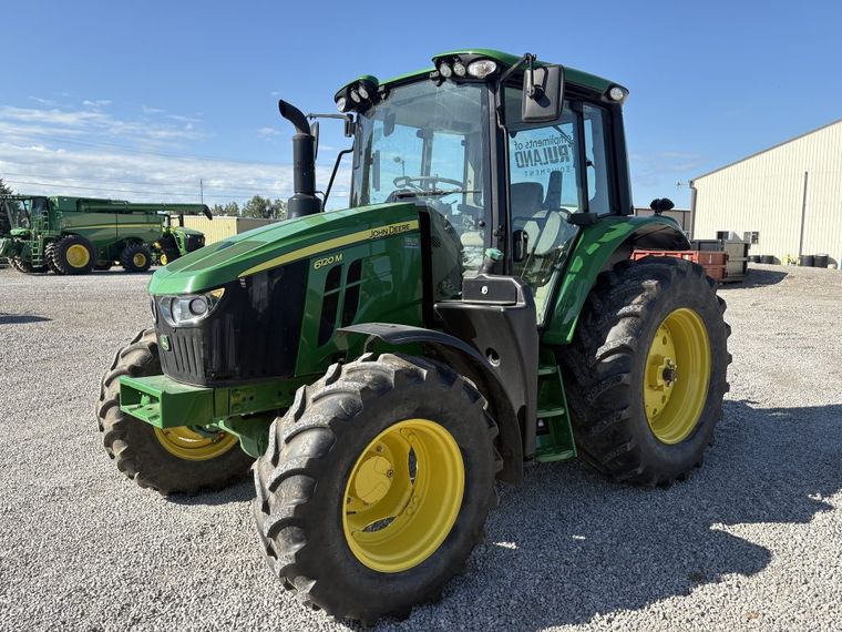 2022 John Deere 6120M