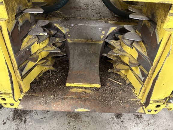 2022 John Deere 772