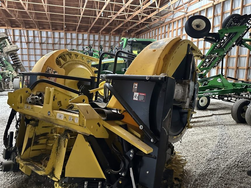 2022 John Deere 778