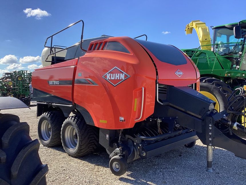 2022 Kuhn SB 890 Optifeed