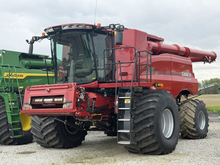 2023 Case IH 8250