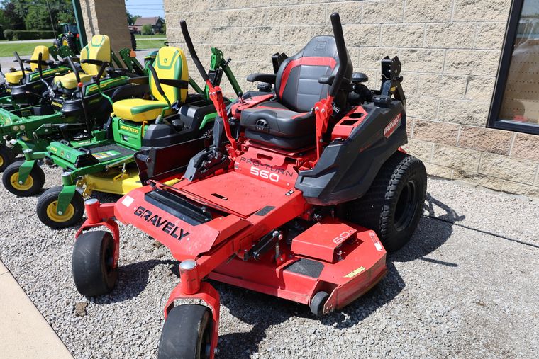 2023 Gravely Pro-Turn 560