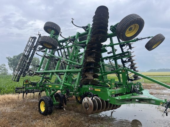 2023 John Deere 2330