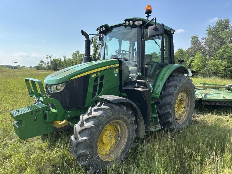 2023 John Deere 6120M