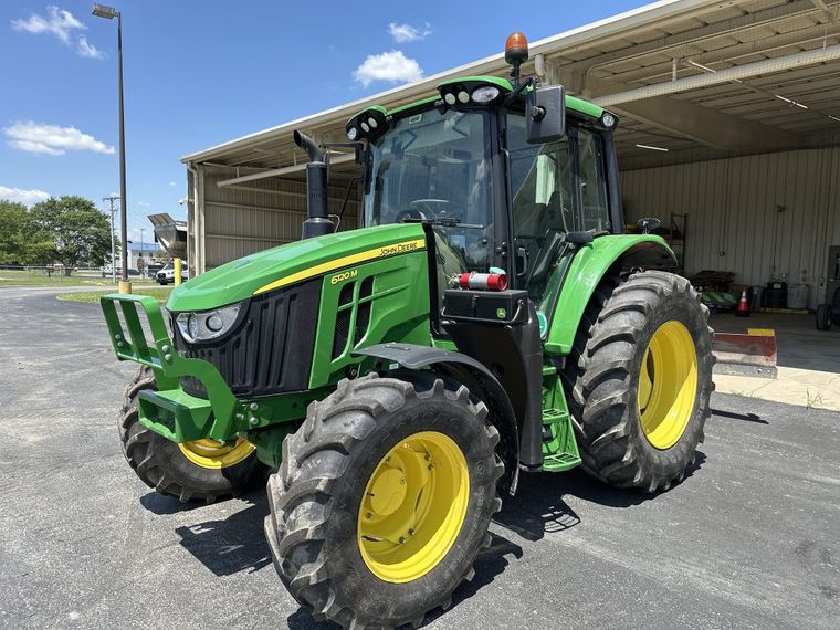 2023 John Deere 6120M