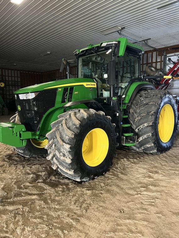 2023 John Deere 7R 290