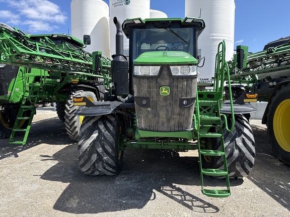 2023 John Deere 800R