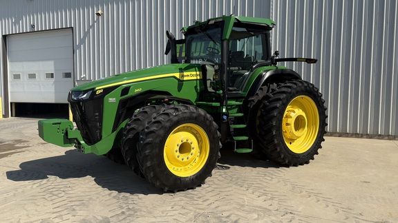 2023 John Deere 8R 340