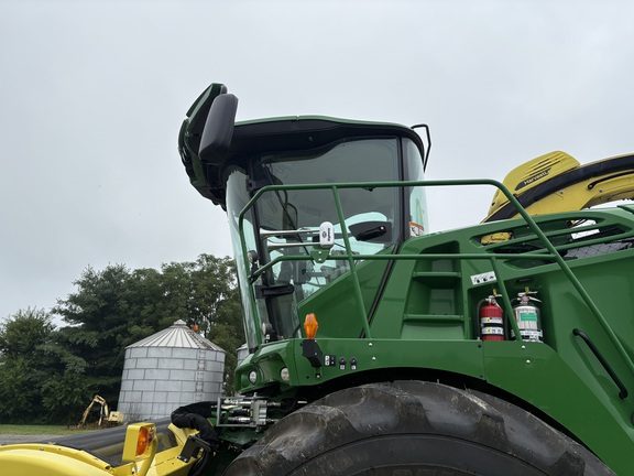 2023 John Deere 9900