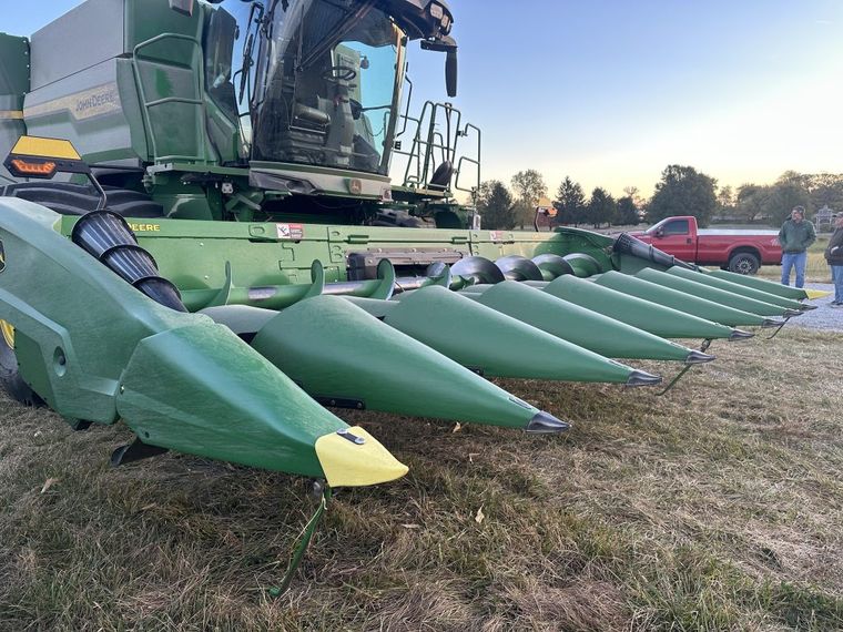 2023 John Deere C8R