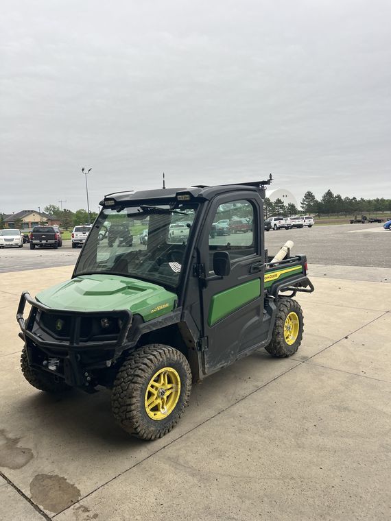2023 John Deere XUV 835M
