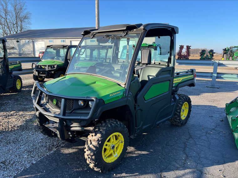 2023 John Deere XUV 835M