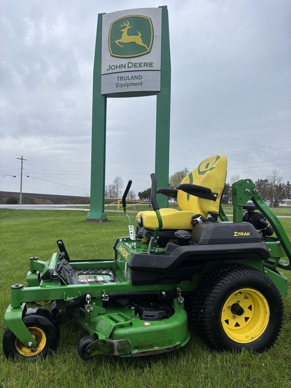 2023 John Deere Z740R