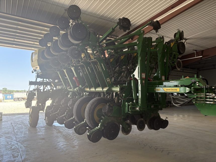 2024 John Deere 1795