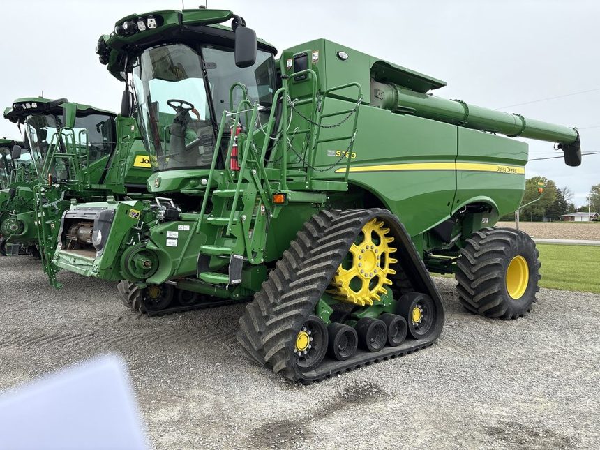 2024 John Deere S780