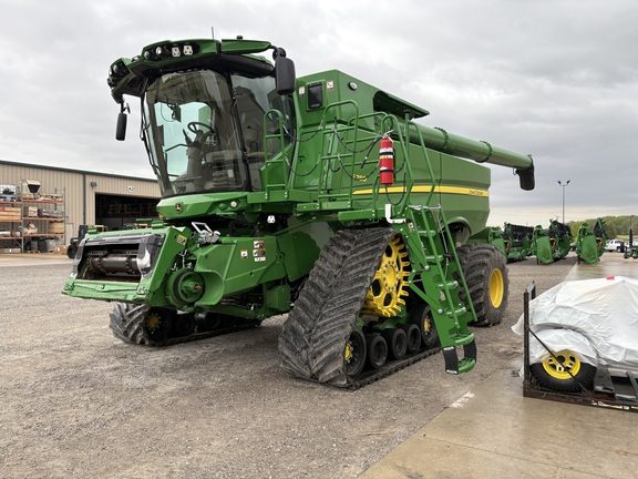 2024 John Deere S780