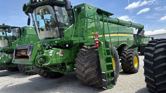 2024 John Deere S790
