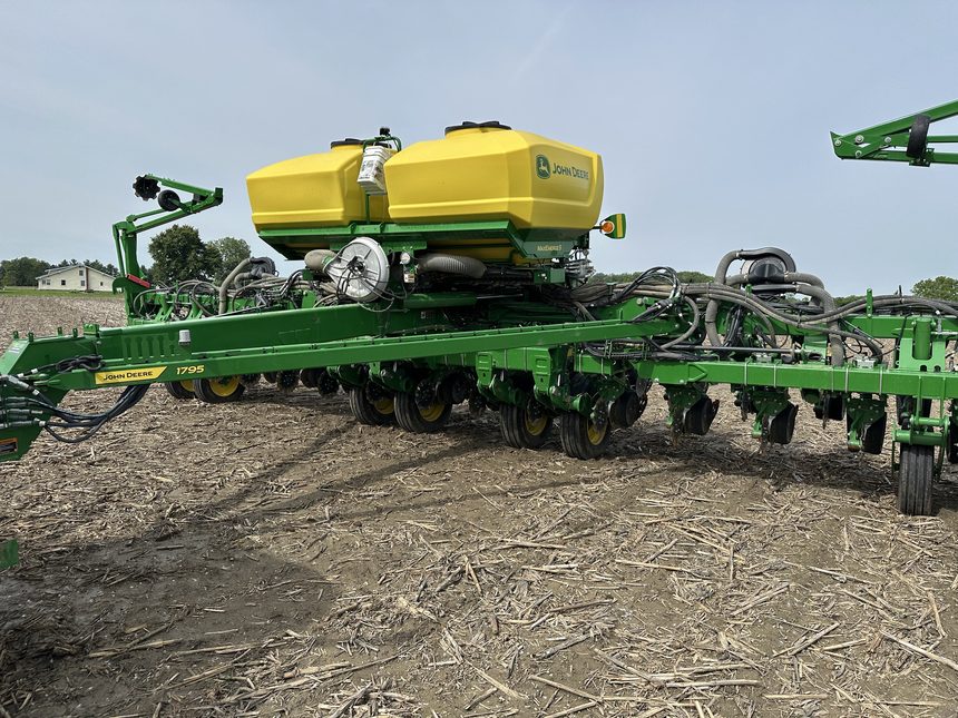 2025 John Deere 1795